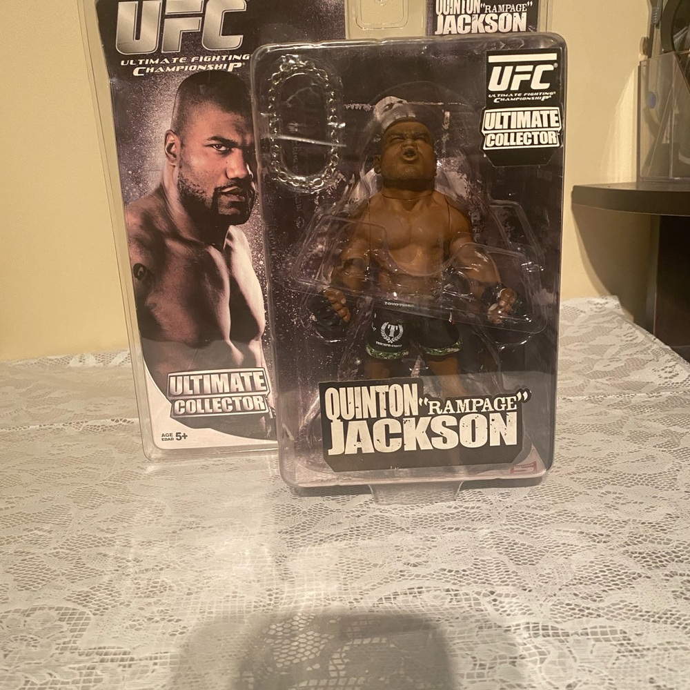 Quinton "Rampage" Jackson UFC Round 5 Ultimate Collector Brand New